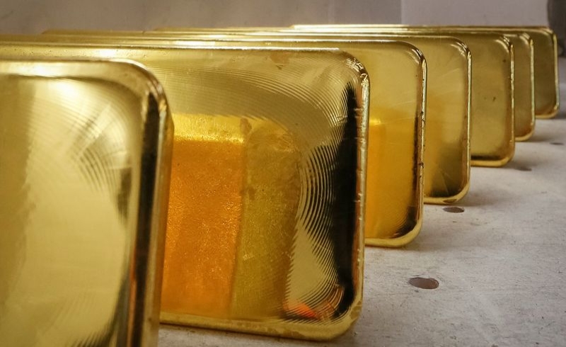 العقود الآجلة للذهب إنخفضت خلال دورة الولايات المتحدة