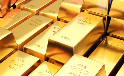الذهب يتحرك في نطاق ضيق والأنظار على قراءة التضخم في أمريكا